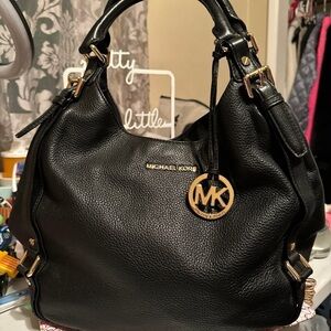 Beautiful Michael Kors, VTG Bedford bag